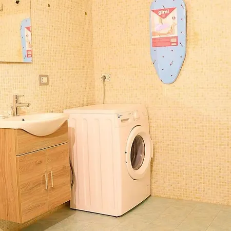 Trastazione & Policlinico 500mt Dal Centro 公寓 巴里