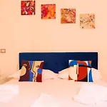 Apartment Trastazione & Policlinico 500mt Dal Centro