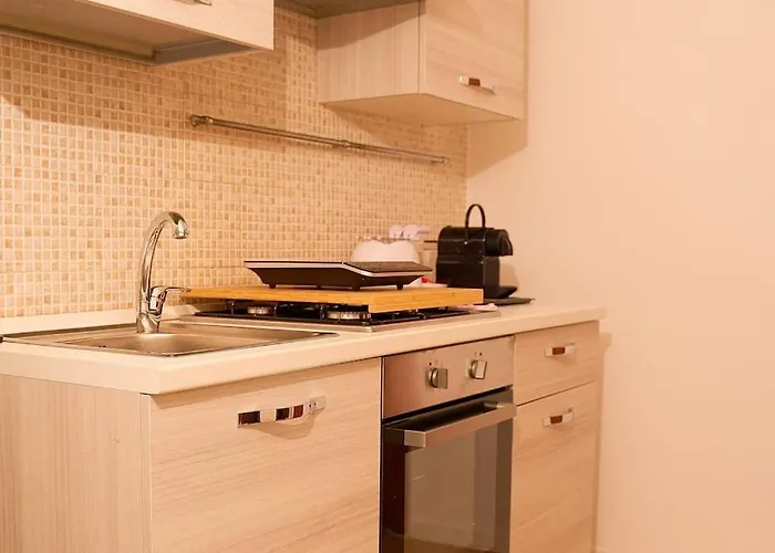 Apartamento Trastazione & Policlinico 500mt Dal Centro *